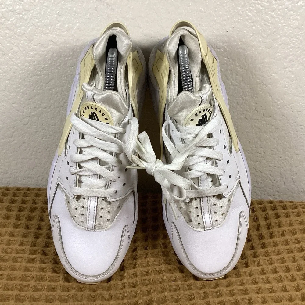 Nike Air Huarache Run PRM Mens Sz 8.5 White Snakeskin Running Shoes 704830-100